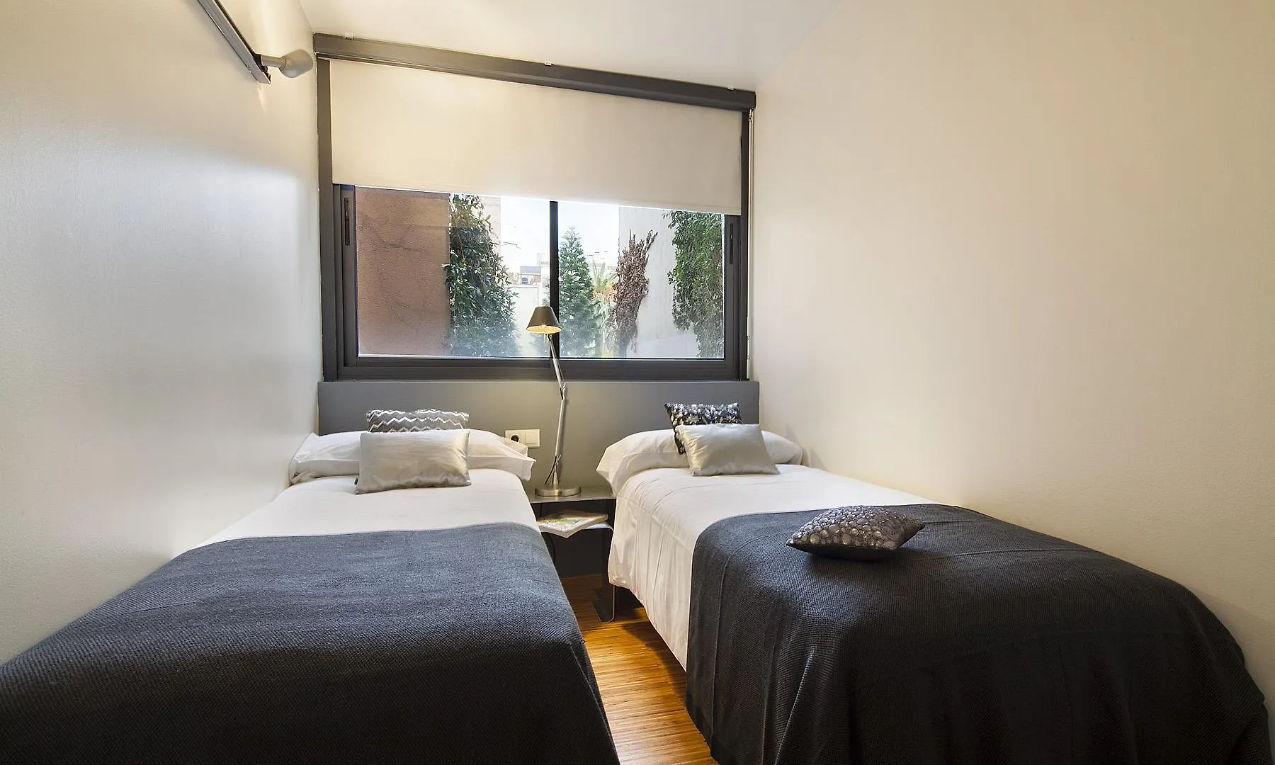 My Space Barcelona Guell Terrace Center Apartment